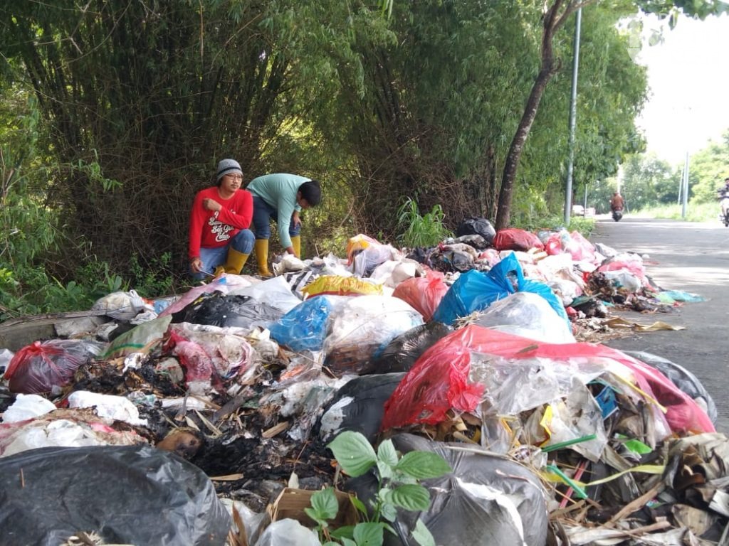 Ratusan Popok Bayi Dibuang Sembarangan di Mojokerto