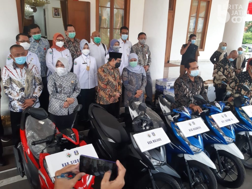 Bantuan Sepeda Motor, Komputer dan Printer untuk 147 BumdesMa Jatim