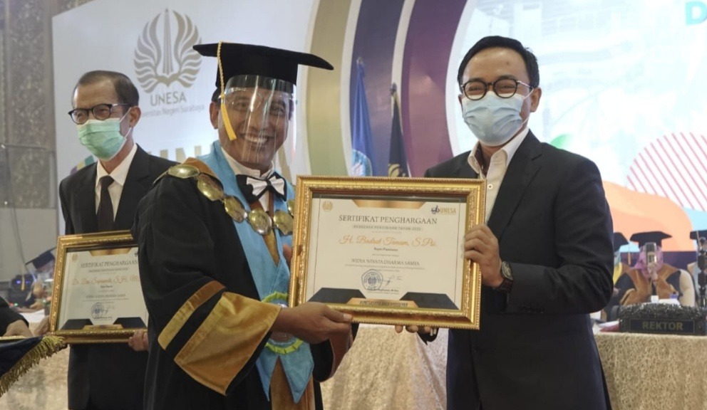 Program Beasiswa Santri Raih Anugerah Widya Wiyata Dharma Samya