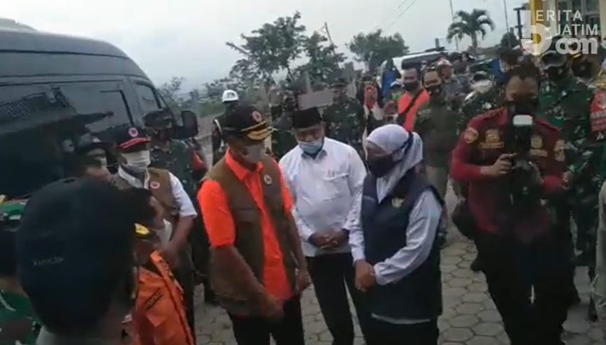 Gubernur Khofifah dan Kepala BNPB Doni Monardo Tiba di Semeru