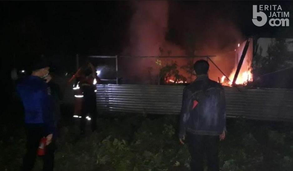 Rumah Guru di Widang Tuban Hangus Terbakar