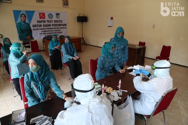 Hari Ibu, PKK Kabupaten Kediri Gelar Rapid Test Gratis