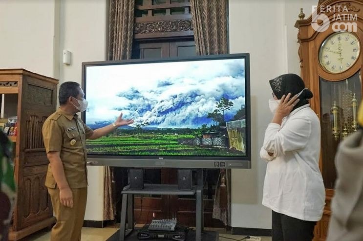 Mensos Risma Pernah Mendaki Semeru Sebanyak 4 Kali