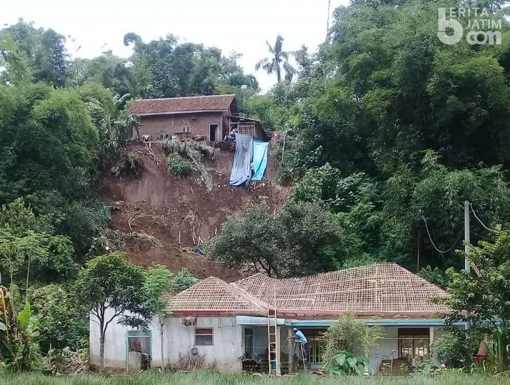 Longsor di Wajak Malang, 3 Rumah Ambruk