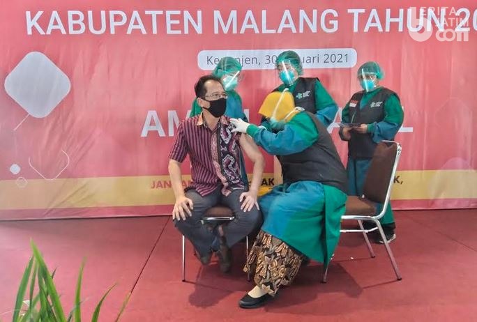 Nakes Se-Kabupaten Malang Ditarget Selesai Vaksinasi Tiga Hari