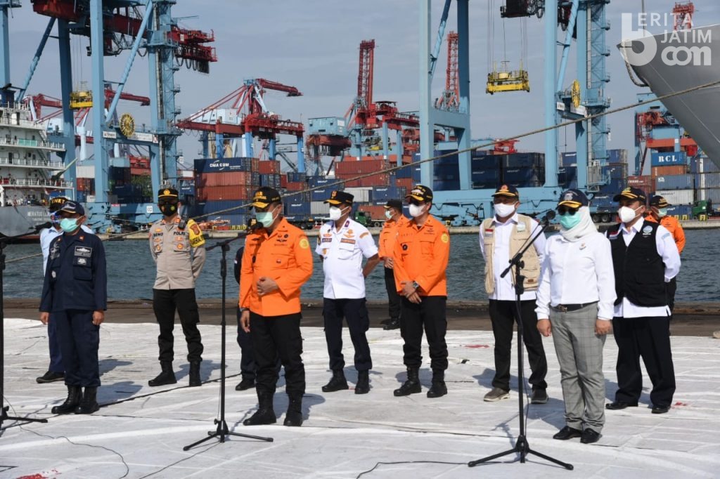 Kapal Trisula KPLP Evakuasi Properti Korban
