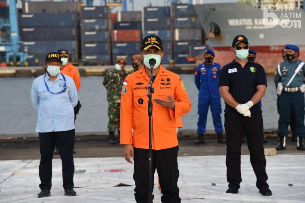 RIB Basarnas Evakuasi 21 Kantong