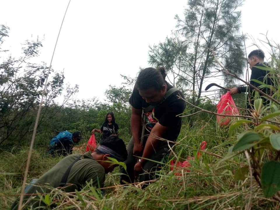 Gandeng Repelika, Indonesian Eagle Reboisasi Gunung Penanggungan