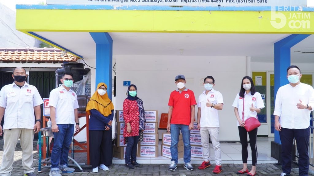 PSI Salurkan Seribu APD ke 10 Puskesmas, 2 Klinik dan 1 RS