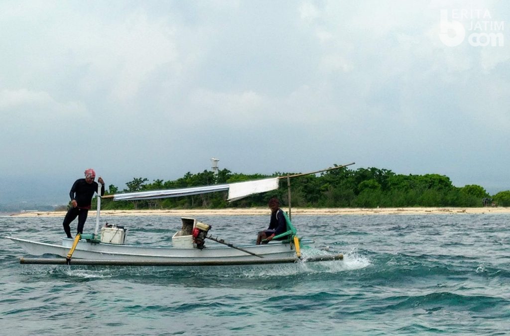 Layar Patah, Nelayan Bangsring Hilang di Perairan Pulau Tabuhan
