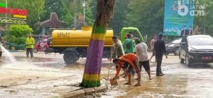 Menagih Janji Gubernur Jatim Soal Banjir Pamekasan