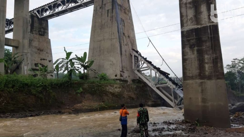Jembatan KA di Brebes Putus, Jadwal Kereta Daop 8 Normal
