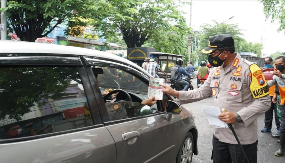 Polresta Sidoarjo Edukasi Masyarakat Disiplin Protokol Kesehatan