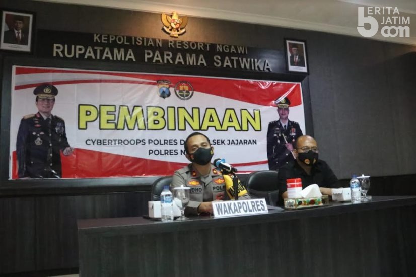 Cybertroops Polres Ngawi Dilatih Wawasan Jurnalistik