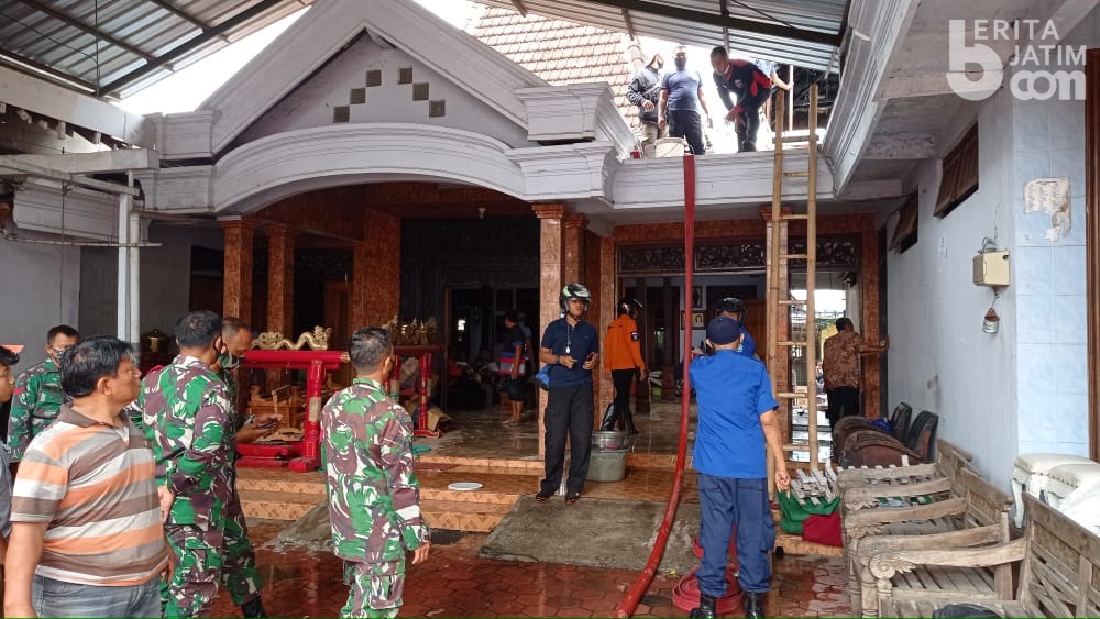 Rumah di Komplek Kerajinan Gamelan Ponorogo Terbakar