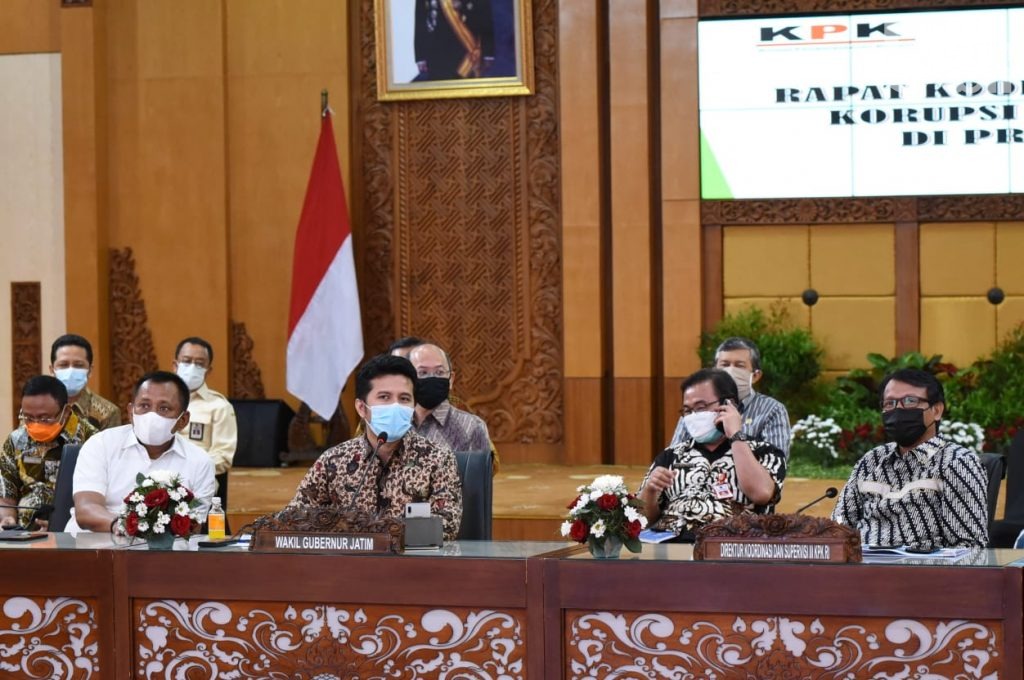 Dipandu Emil Dardak, KPK RI dan Kepala Daerah se-Jawa Timur Bahas Pencegahan Korupsi