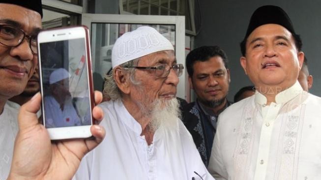 Hari Ini Abu Bakar Baasyir Bebas dari Lapas Gunung Sindur