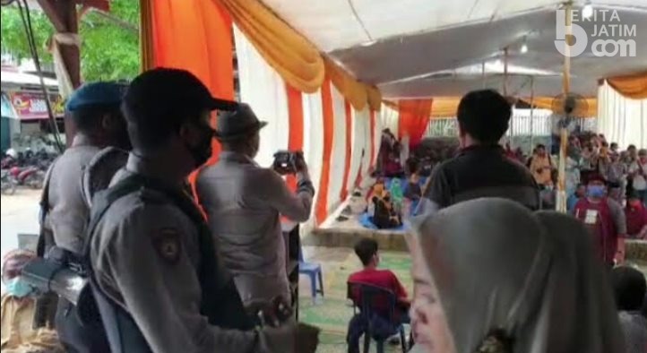 Polisi Gresik Bubarkan Resepsi Pernikahan Disertai Hiburan Elektone