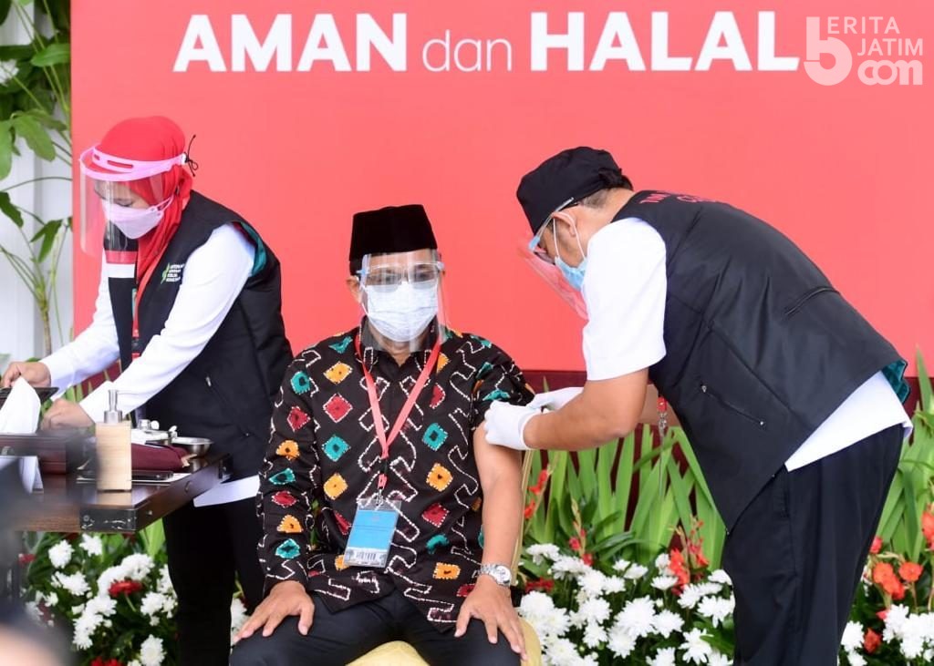 Sekjen MUI: Vaksinasi dan Disiplin Prokes Bagian Ikhtiar Umat