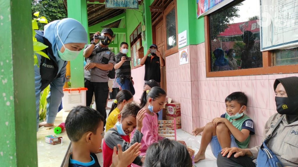 Khofifah Ingatkan Ancaman Tanah Retak di Lokasi Tanah Longsor Nganjuk