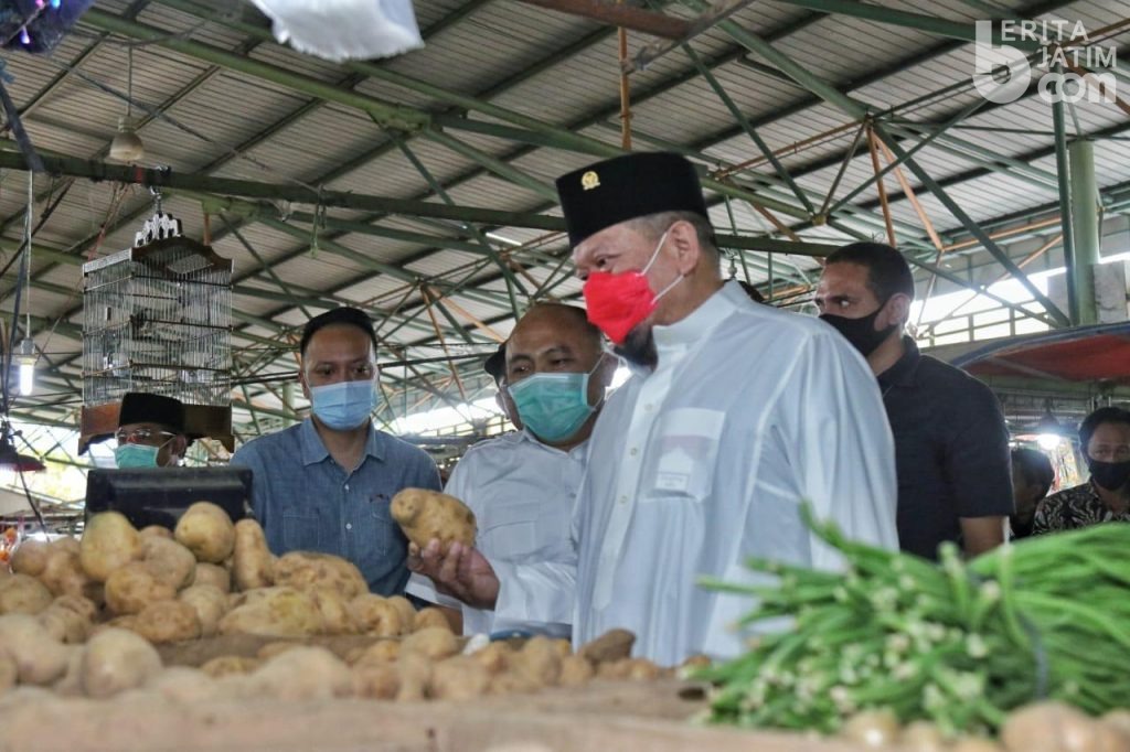 Ketua DPD RI Pertanyakan Pengurangan Pupuk Urea untuk Jatim