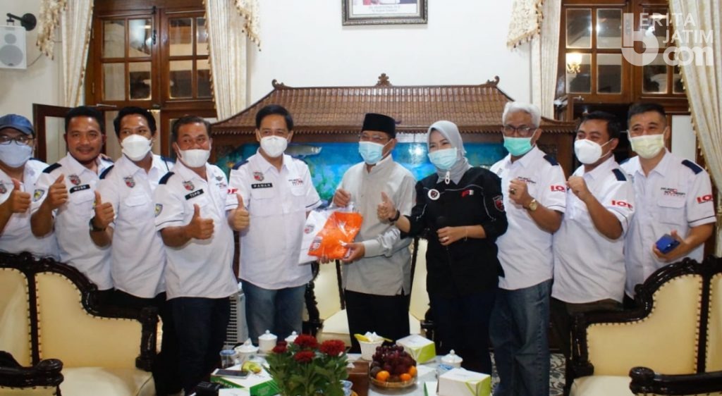 Hanya Tahu di Medsos, Tiga Komunitas Otomotif Akhirnya Bisa Bertemu Cak Hud