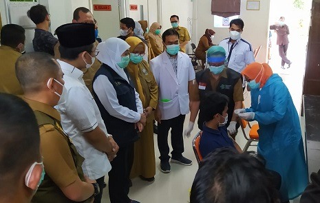 Soal Vaksinasi, Kepala Dinkes Bangkalan Wadul Gubernur