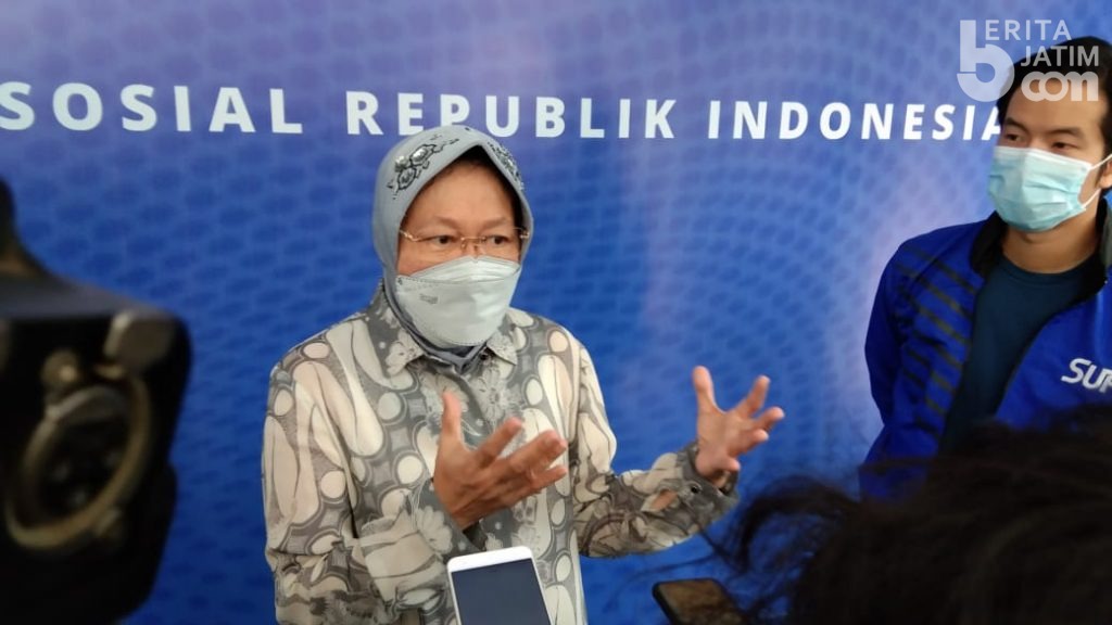 Mensos Risma Tantang Aplikasi Super Sediakan Sembako Murah