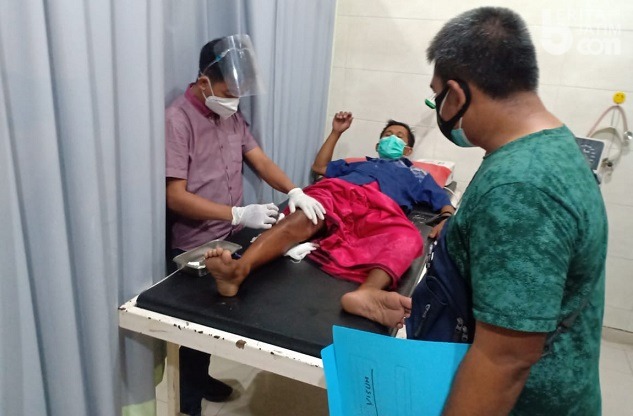 Melaut, Nelayan Panceng Gresik Dibacok Hingga Luka