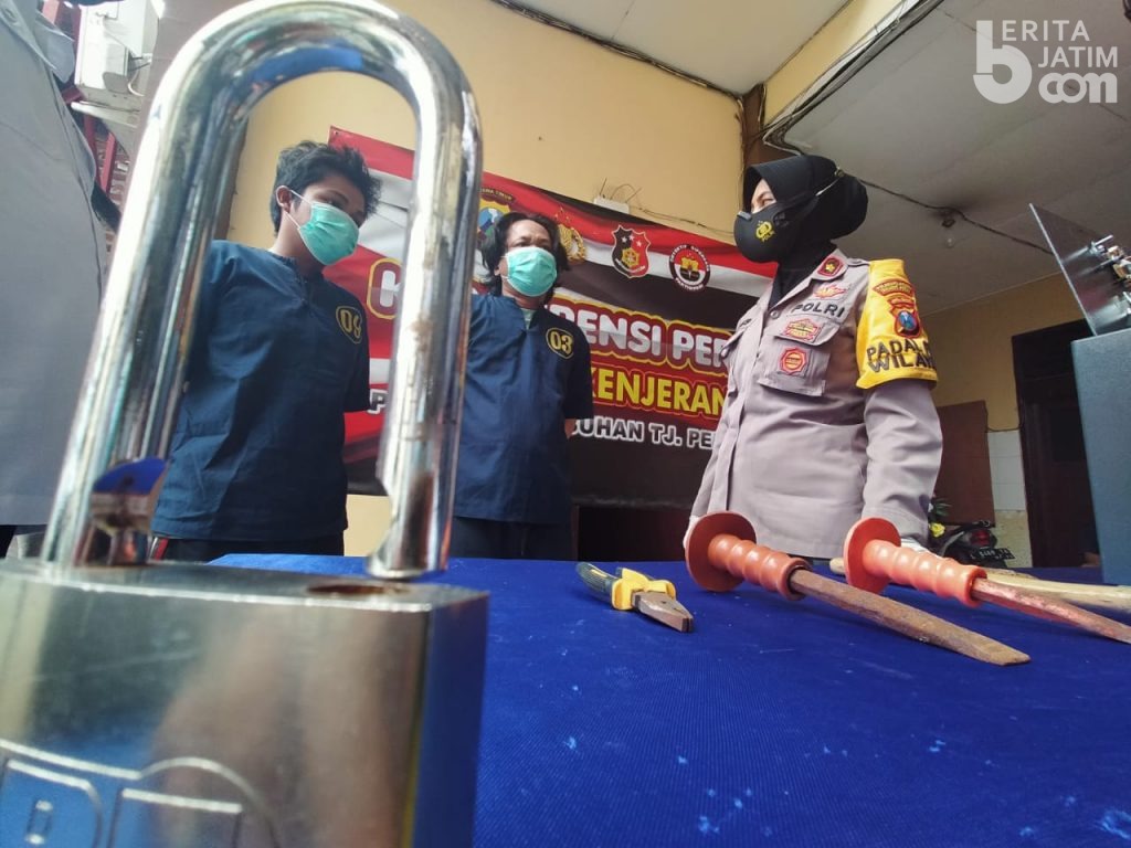 Bertetangga, Dua Lelaki Ini Kompak Bobol Rumah Kosong dan Brankas