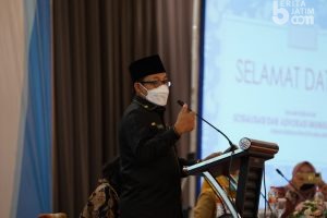 Wali Kota Sutiaji Minta Fasyankes dan Vaksinator Semangat Sukseskan Vaksinasi