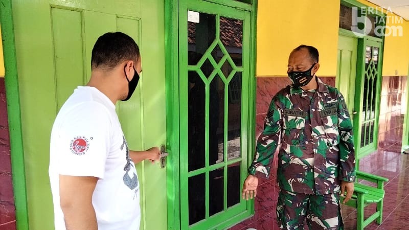 Terduga Teroris di Mojokerto Berprofesi Sebagai Penjual Parfum Online