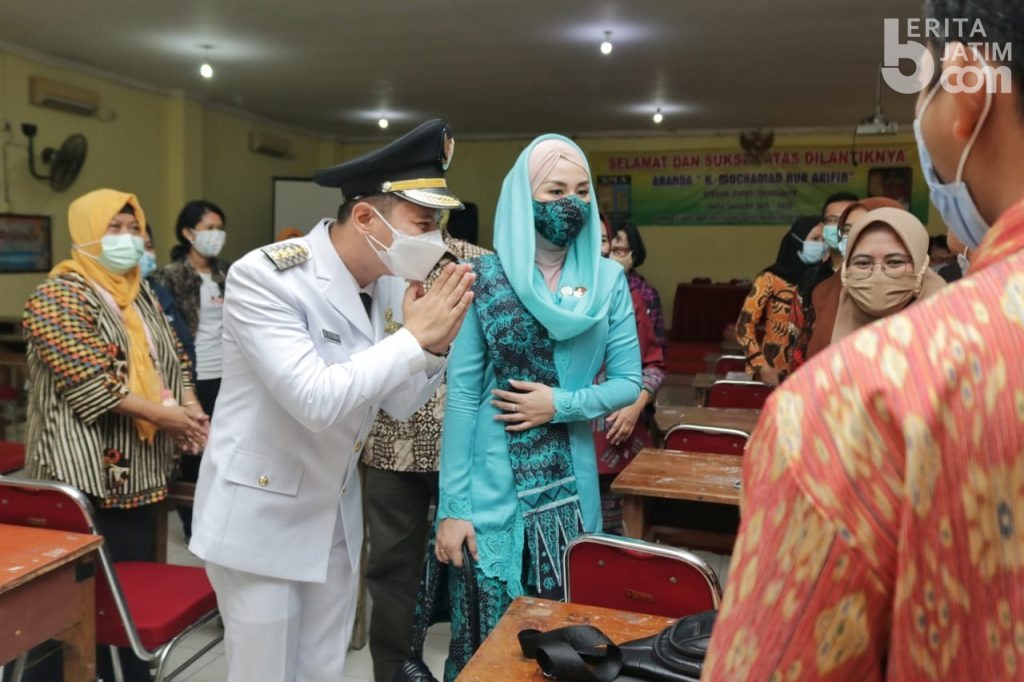 Bupati Trenggalek di Mata Sang Guru