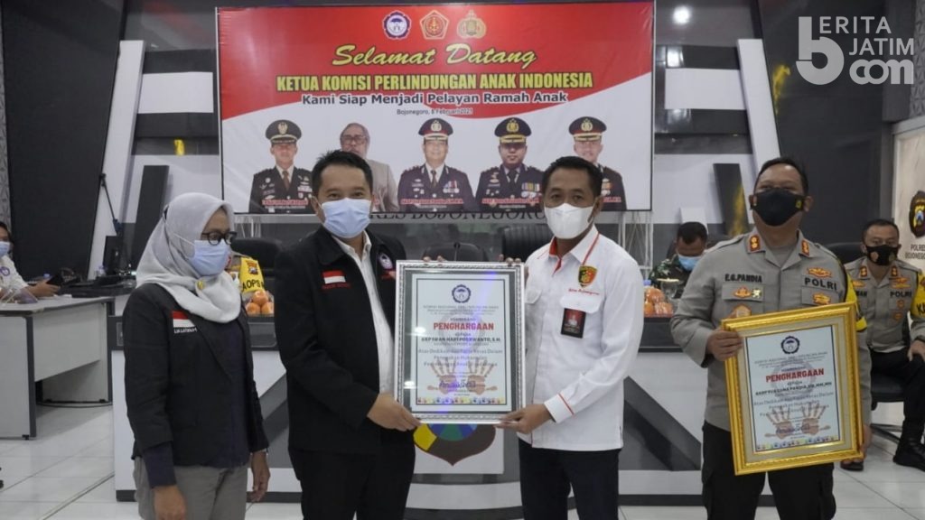 KPAI Berikan Penghargaan pada Polres Bojonegoro