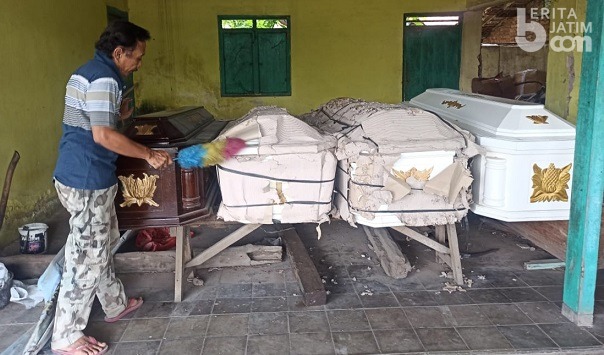 Pandemi Covid-19, Penjualan Peti Mati Melonjak