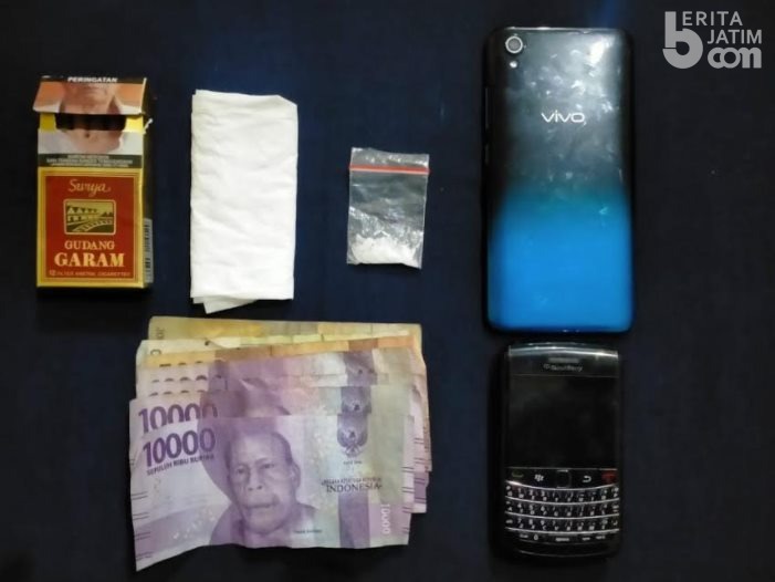 Hendak Transaksi Sabu di Sumenep, Dua Pemuda Pamekasan Dibekuk Polisi