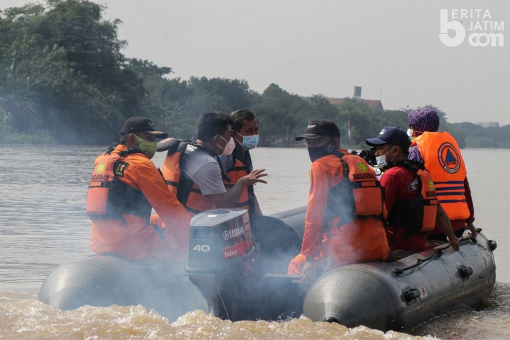 Atasi Genangan, Pemkot Kediri Aksi Susur Sungai Brantas