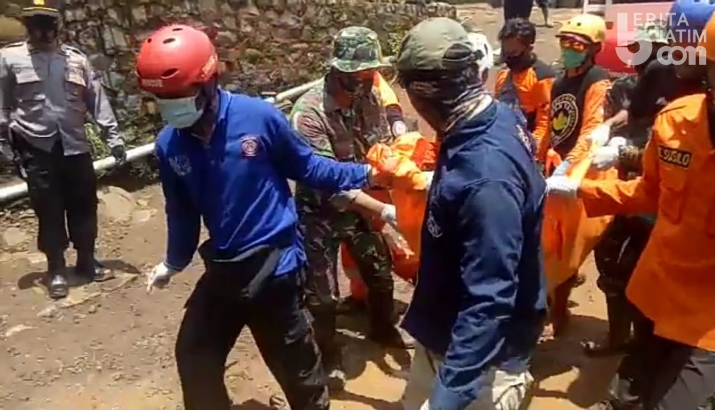 Update Longsor Nganjuk: Basarnas Temukan 3 Jenazah