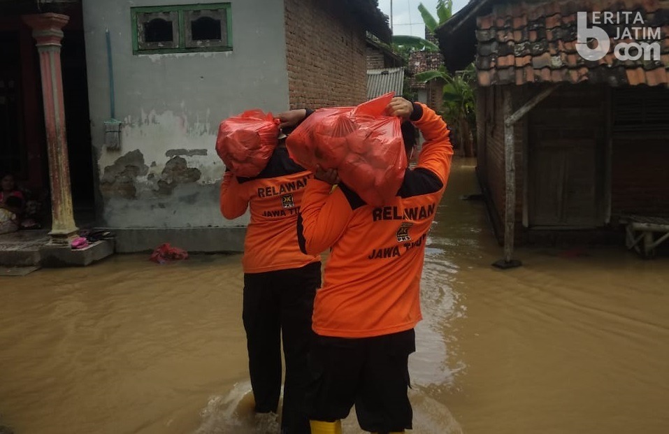 Distribusikan Bantuan, PKS Jombang Dirikan Posko Tanggap Bencana