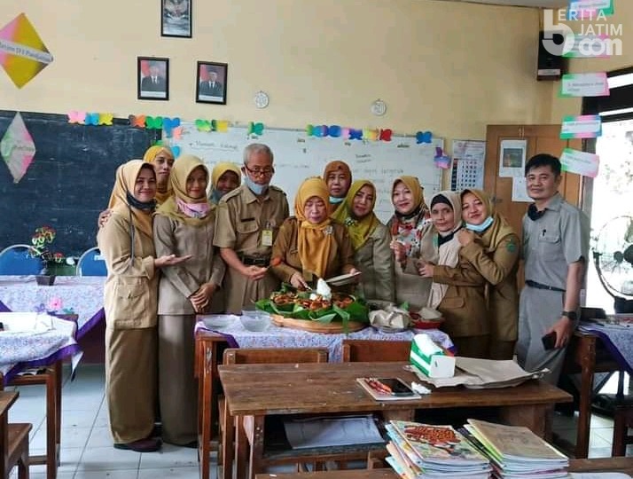 SDN Kebonagung 1 Porong Sukes Kenalkan Budaya Jawa pada Siswa