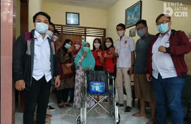 PSI Jalin Solidaritas untuk Lansia Stroke yang Kurang Mampu