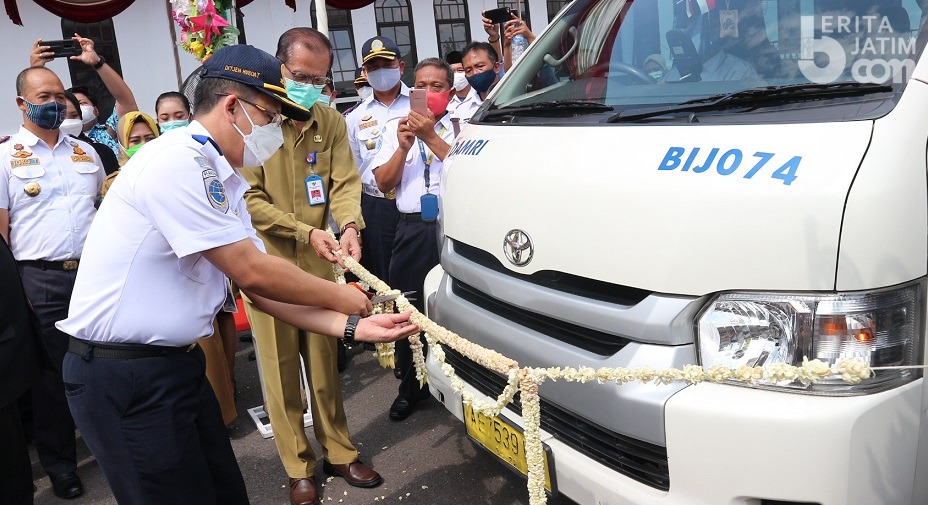 Damri Operasikan Angkutan Rute Magetan – Pantai Klayar, Hanya Rp25 Ribu