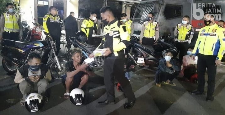 Polresta Malang Kota Amankan 12 Motor dalam Patroli ‘Blue Light’