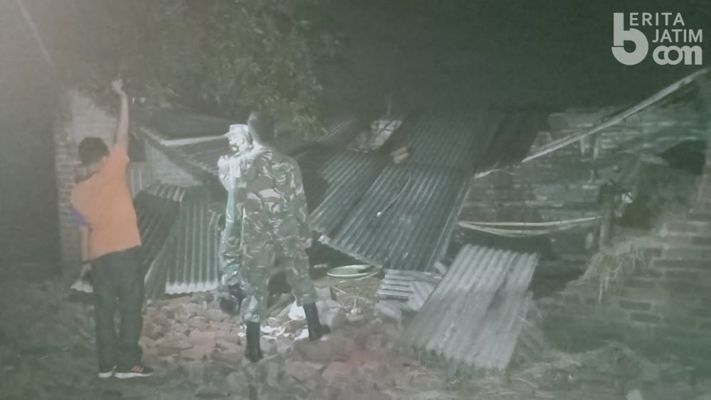 10 Rumah di Mojoanyar Mojokerto Rusak karena Puting Beliung