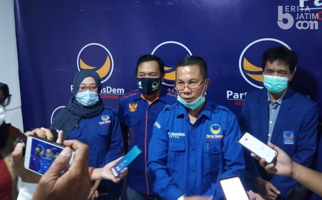 Safari Politik ke NasDem Surabaya, Eri Cahyadi Disambati Insentif Guru TK