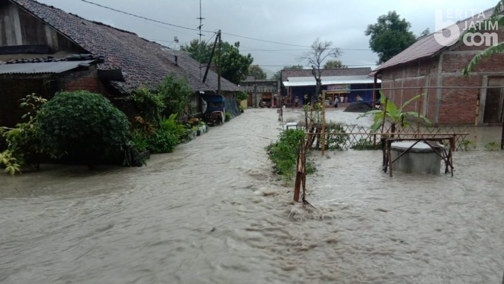 Banjir Bandang di Bojonegoro, Ratusan Rumah Warga Gondang Tergenang
