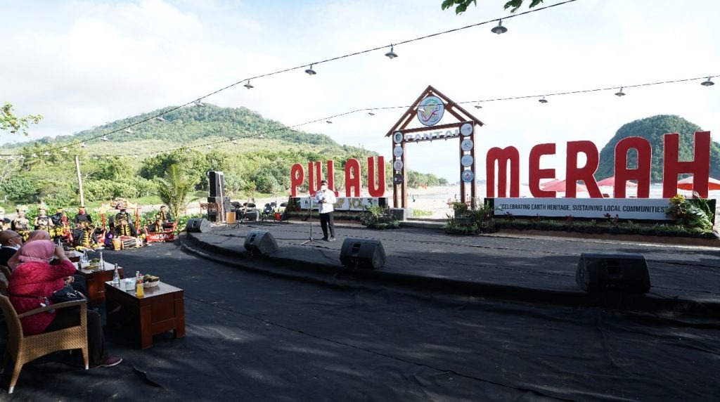 Banyuwangi Dorong Pemuda Terlibat Pengembangan Geopark Ijen