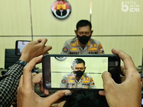 Densus 88 Kembali Tangkap Dua Terduga Teroris di Jatim