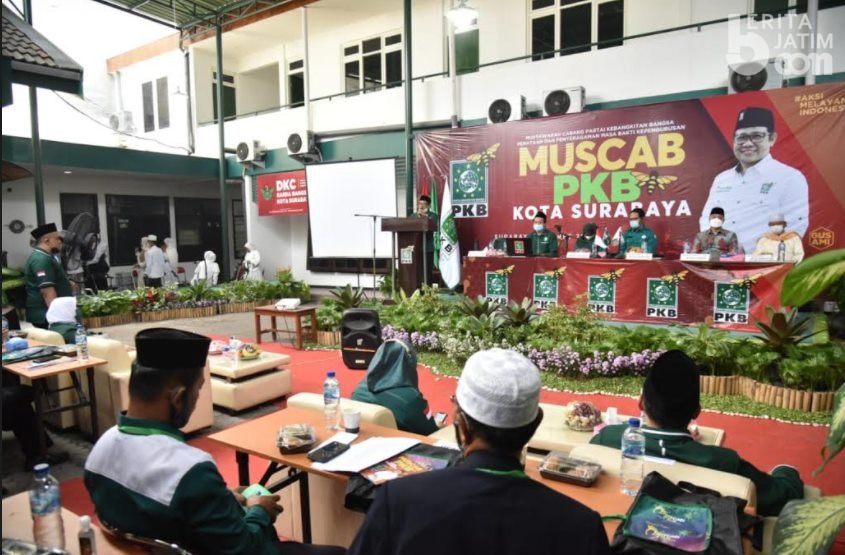 Wali Kota Eri Cahyadi Hadiri Muscab PKB Surabaya