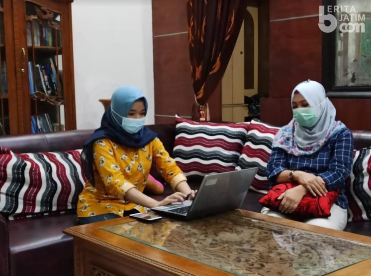Siswi Asal Ponorogo Jadi Calon Mahasiswa Termuda di FK Unair
